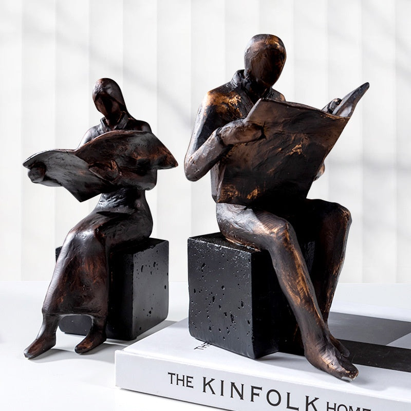 Reader Resin Statue – European Style Bookshelf Ornament & Bookend