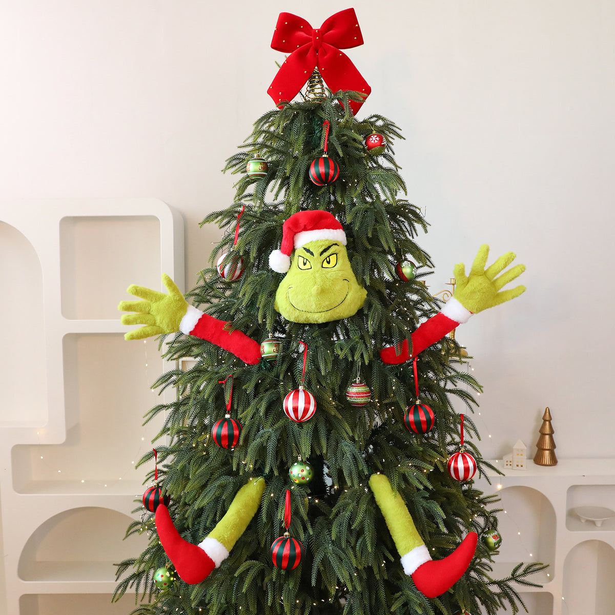 Santa Claus Christmas Elf Plush Doll – Festive Holiday Decoration