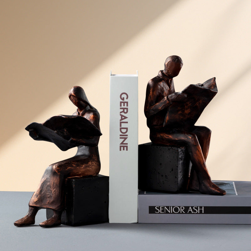 Reader Resin Statue – European Style Bookshelf Ornament & Bookend