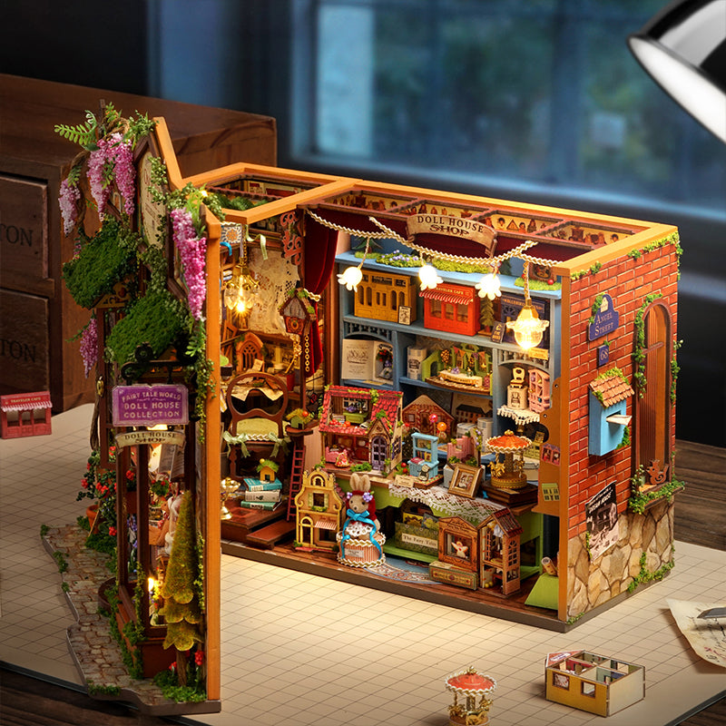 DIY Fairy-tale Wooden Wonderhouse – Miniature Bookend & Bookshelf Décor Kit