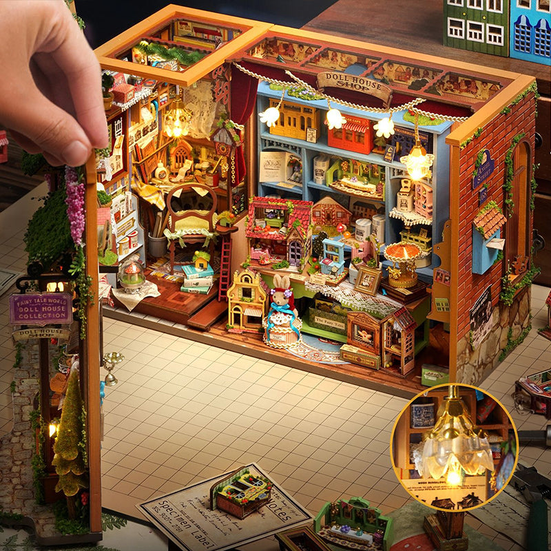 DIY Fairy-tale Wooden Wonderhouse – Miniature Bookend & Bookshelf Décor Kit