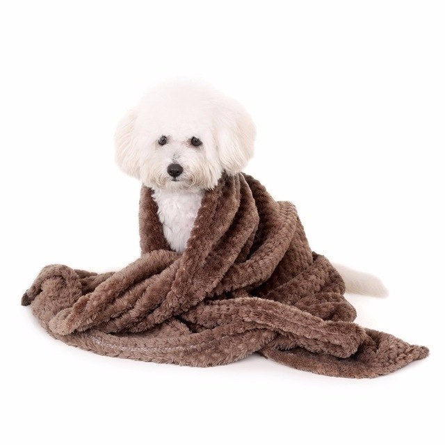 Soft Flannel Pet Blanket – Warm & Cosy Travel Blanket for Dogs & Cats (70×100cm)