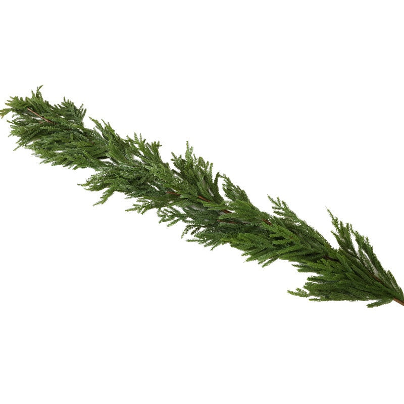 Artificial Pine Needle Vine Wreath – Christmas Door & Wall Hanging Decoration