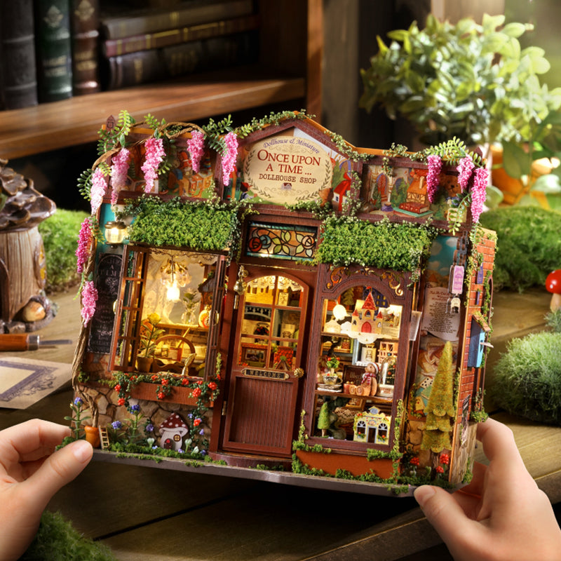 DIY Fairy-tale Wooden Wonderhouse – Miniature Bookend & Bookshelf Décor Kit