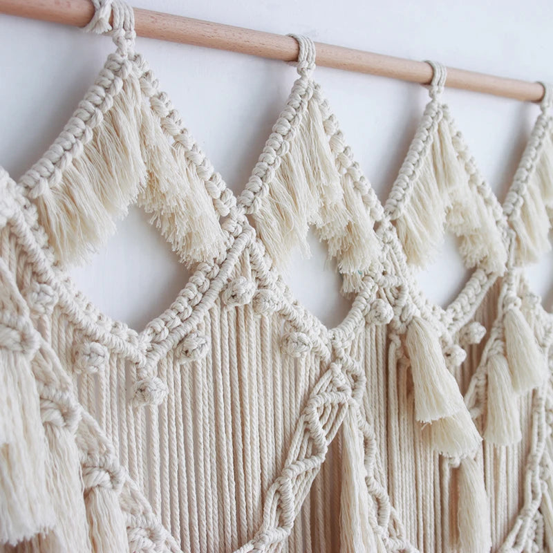 Hand-Woven Bohemian Macramé Wall Tapestry — Tufted Tassel Art